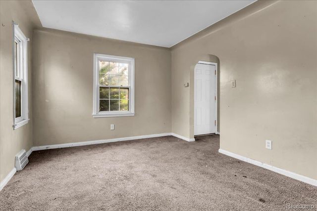 18505 Prest Street, Detroit, MI 48235