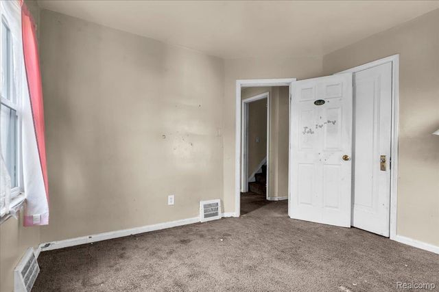 18505 Prest Street, Detroit, MI 48235