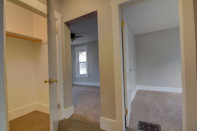 1930 N Myrtle Street, Davenport, IA 52804