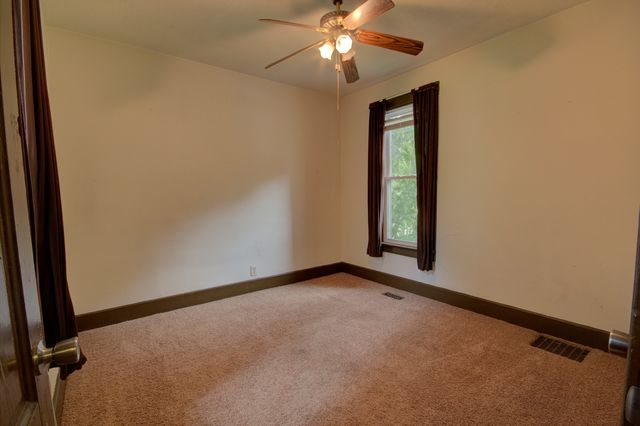 1930 N Myrtle Street, Davenport, IA 52804