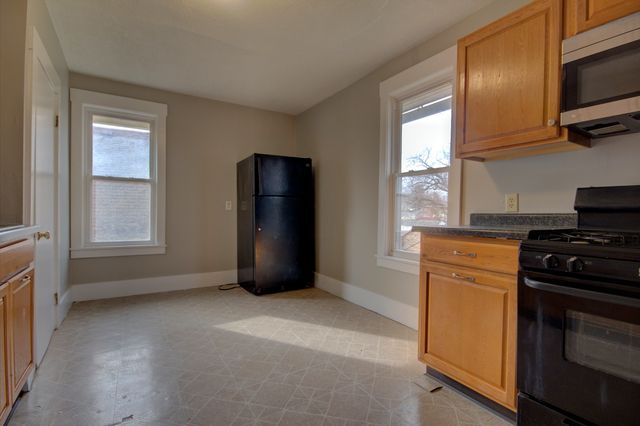 1930 N Myrtle Street, Davenport, IA 52804