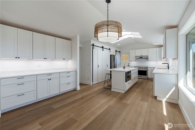 800 Thorndyke Road, Port Ludlow, WA 98635