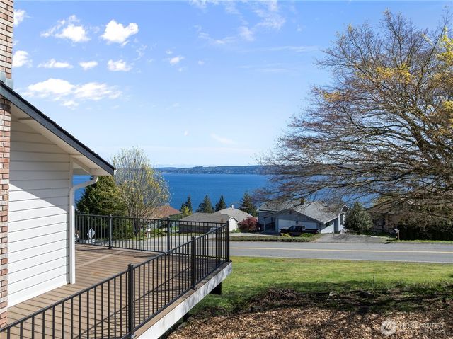 800 Thorndyke Road, Port Ludlow, WA 98635