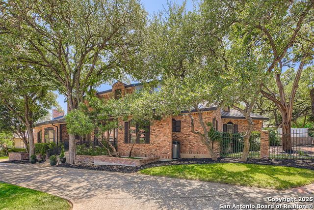 12735 Cranes Mill, San Antonio, TX 78230