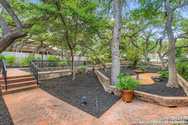 12735 Cranes Mill, San Antonio, TX 78230