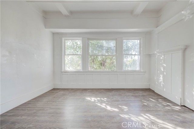 458 W Vernon Avenue, Los Angeles, CA 90037