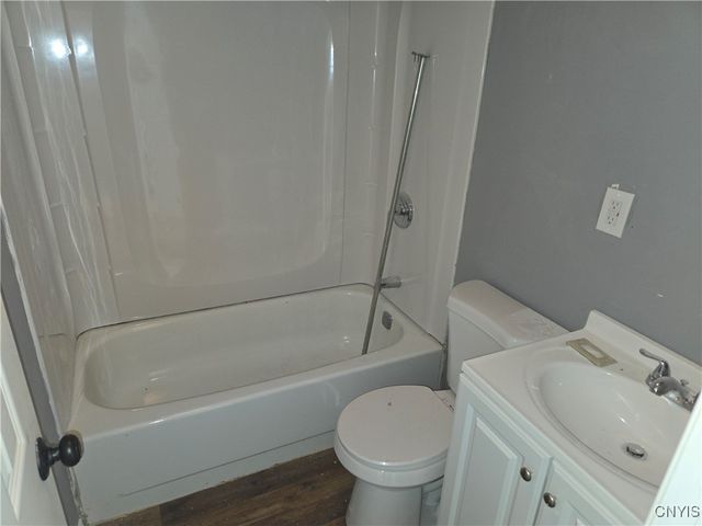 5490 North Trastevere Road Road 2, Clay, NY 13041