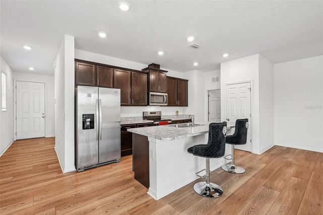 2896 89TH STREET CIRCLE E, Palmetto, FL 34221
