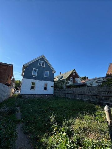 445 18th Street, Niagara Falls, NY 14303