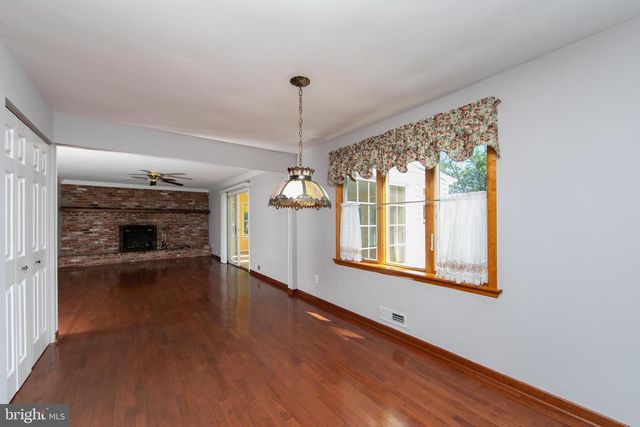 1944 BIRCHWOOD PARK DR N, Cherry Hill, NJ 08003