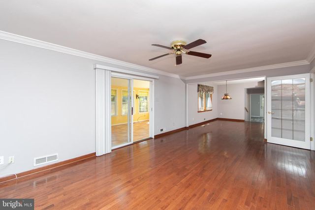 1944 BIRCHWOOD PARK DR N, Cherry Hill, NJ 08003