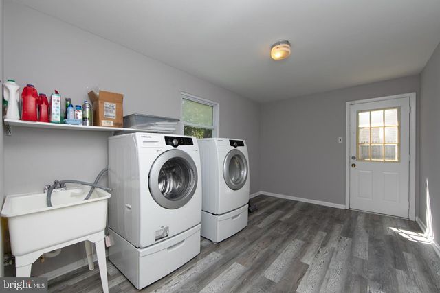 1944 BIRCHWOOD PARK DR N, Cherry Hill, NJ 08003