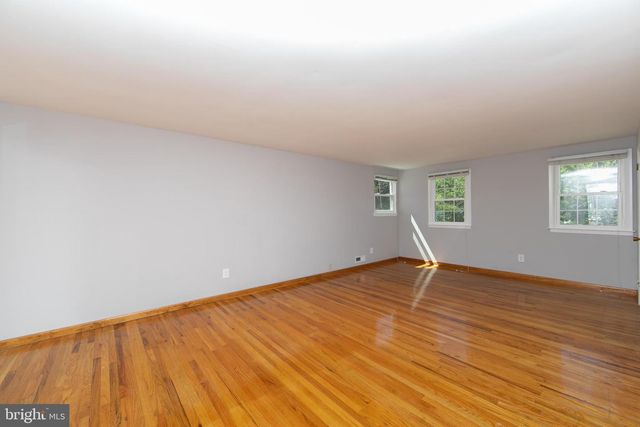 1944 BIRCHWOOD PARK DR N, Cherry Hill, NJ 08003