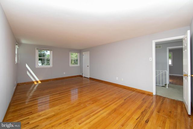 1944 BIRCHWOOD PARK DR N, Cherry Hill, NJ 08003