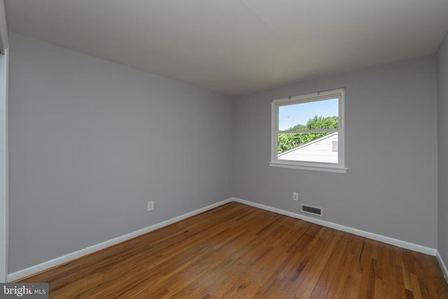 1944 BIRCHWOOD PARK DR N, Cherry Hill, NJ 08003