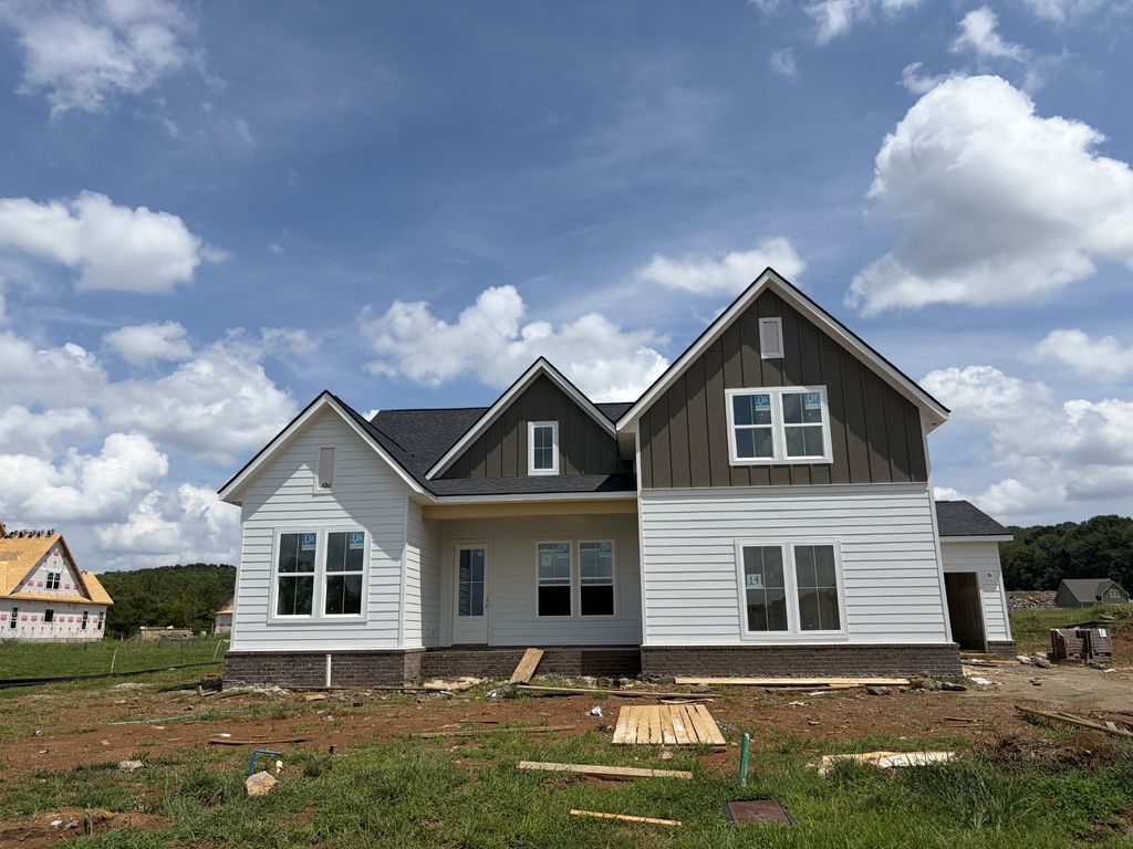 2624 Manning Pass, Murfreesboro, TN 37129