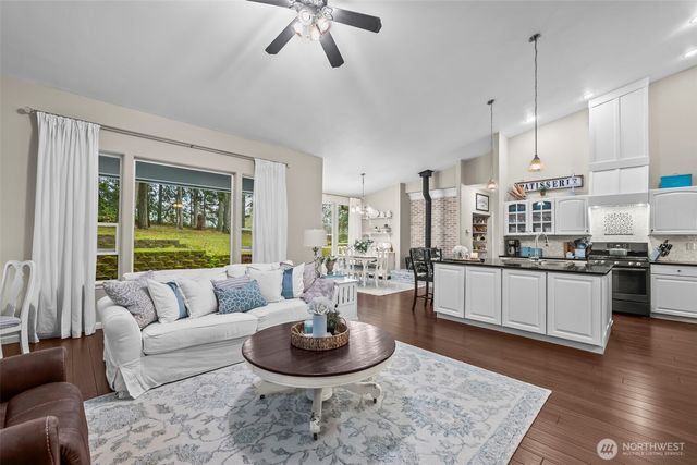 1479 SE Ives Mill Road, Port Orchard, WA 98367