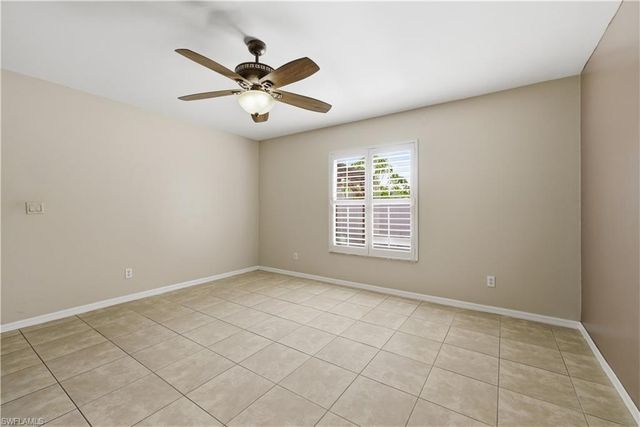 1082 Ridgeway DR, North Fort Myers, FL 33903