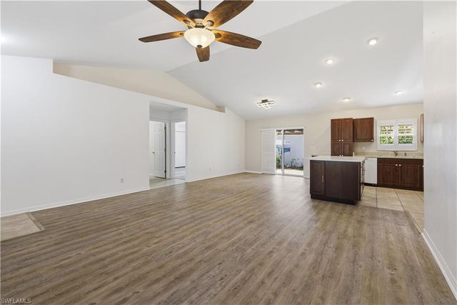 1082 Ridgeway DR, North Fort Myers, FL 33903