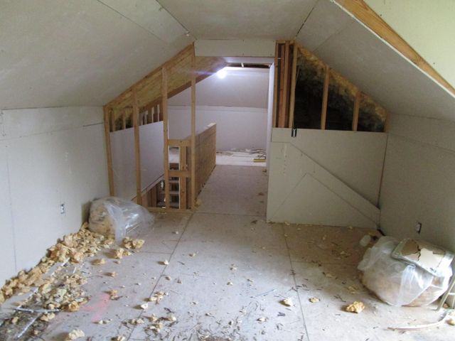 4954 E County Line Road 4954 E County Line Road, Springfield, OH 45502