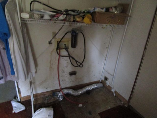 4954 E County Line Road 4954 E County Line Road, Springfield, OH 45502