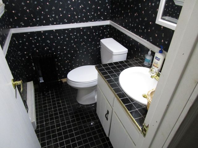 4954 E County Line Road 4954 E County Line Road, Springfield, OH 45502