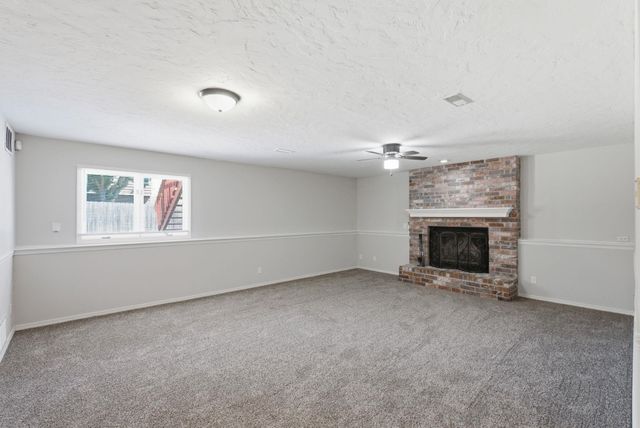 218 E Oak Meadows Rd, Derby, KS 67037