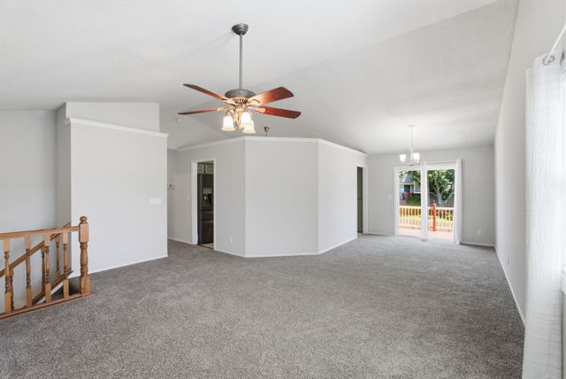 218 E Oak Meadows Rd, Derby, KS 67037