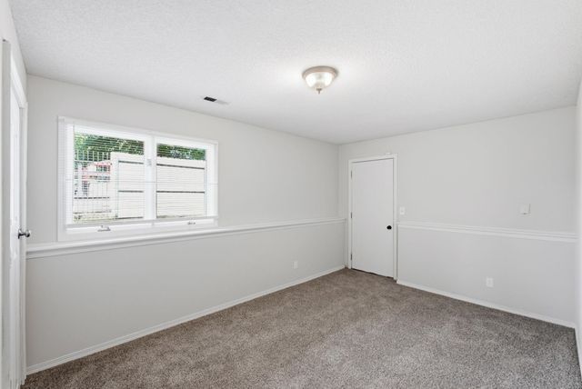 218 E Oak Meadows Rd, Derby, KS 67037