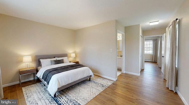 14 N FORGE MANOR DR, Phoenixville, PA 19460