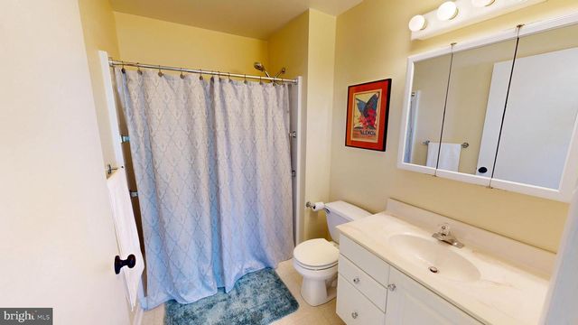 14 N FORGE MANOR DR, Phoenixville, PA 19460