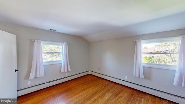 14 N FORGE MANOR DR, Phoenixville, PA 19460