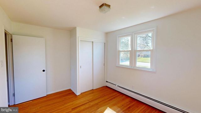 14 N FORGE MANOR DR, Phoenixville, PA 19460