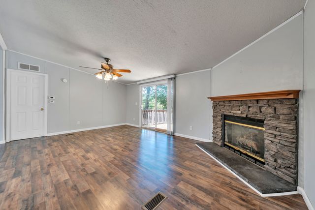 369 Smith RD, Bassett, VA 24055