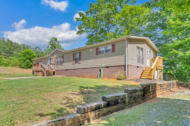 369 Smith RD, Bassett, VA 24055