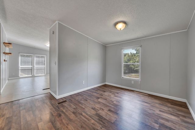 369 Smith RD, Bassett, VA 24055