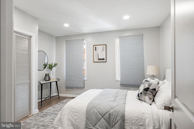 1543 S BAILEY ST, Philadelphia, PA 19146