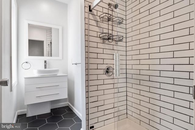 1543 S BAILEY ST, Philadelphia, PA 19146