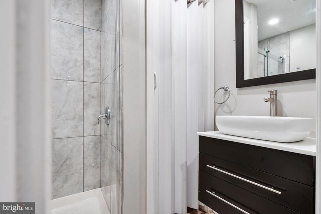 1543 S BAILEY ST, Philadelphia, PA 19146