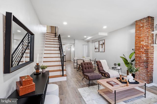 1543 S BAILEY ST, Philadelphia, PA 19146