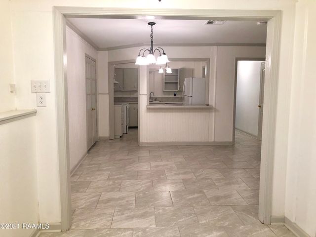 113 Charlene Drive, Lafayette, LA 70501