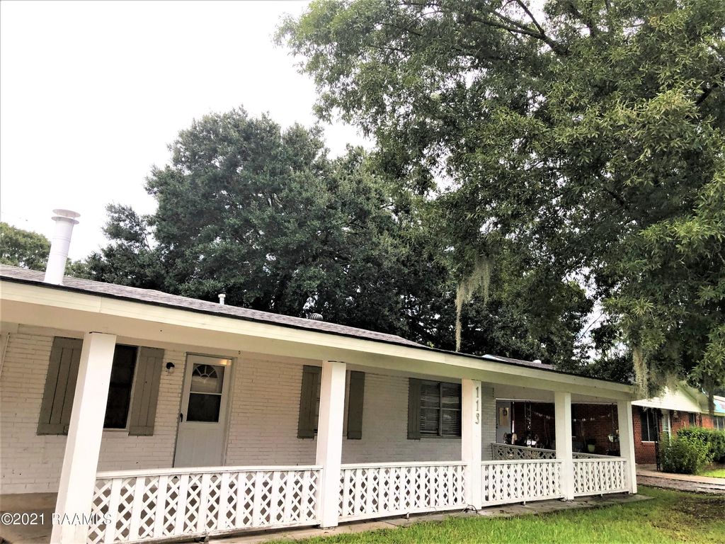 113 Charlene Drive, Lafayette, LA 70501