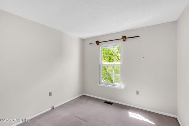19 Remington Drive 3, Freehold, NJ 07728