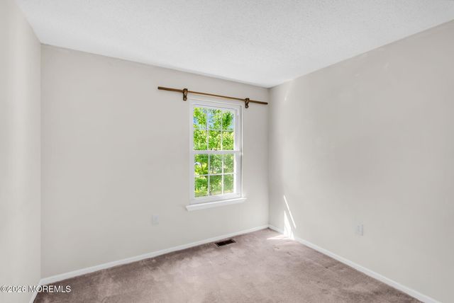 19 Remington Drive 3, Freehold, NJ 07728