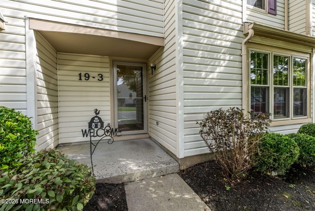 19 Remington Drive 3, Freehold, NJ 07728