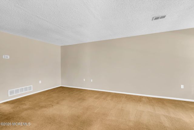 19 Remington Drive 3, Freehold, NJ 07728