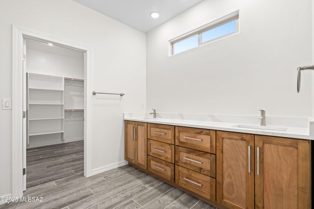 1359 Camino Faja, Rio Rico, AZ 85648