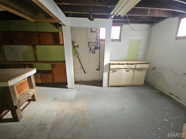 115 Lawrence Avenue, St Louis, MO 63135