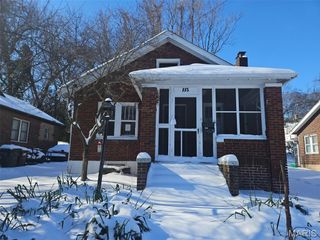 115 Lawrence Avenue, St Louis, MO 63135