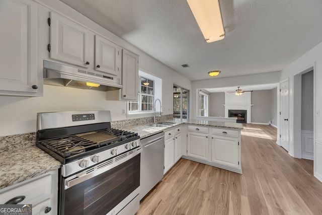 4935 Tanners Spring Drive, Alpharetta, GA 30022